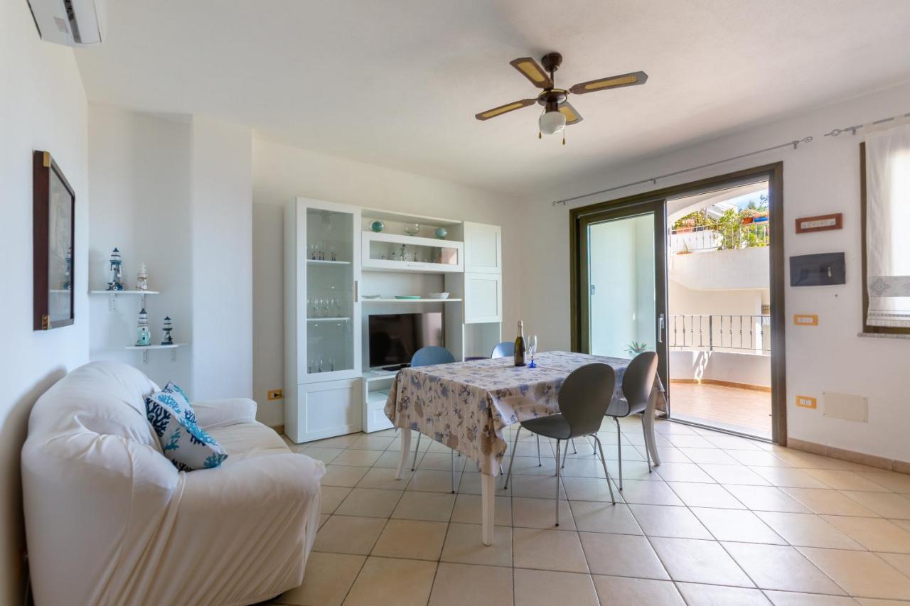 Residence Fior Di Sulcis Calasetta Exterior foto