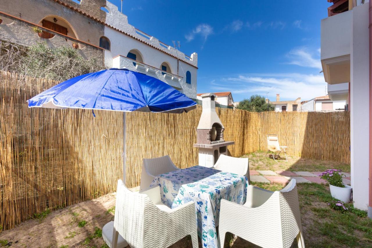 Residence Fior Di Sulcis Calasetta Exterior foto