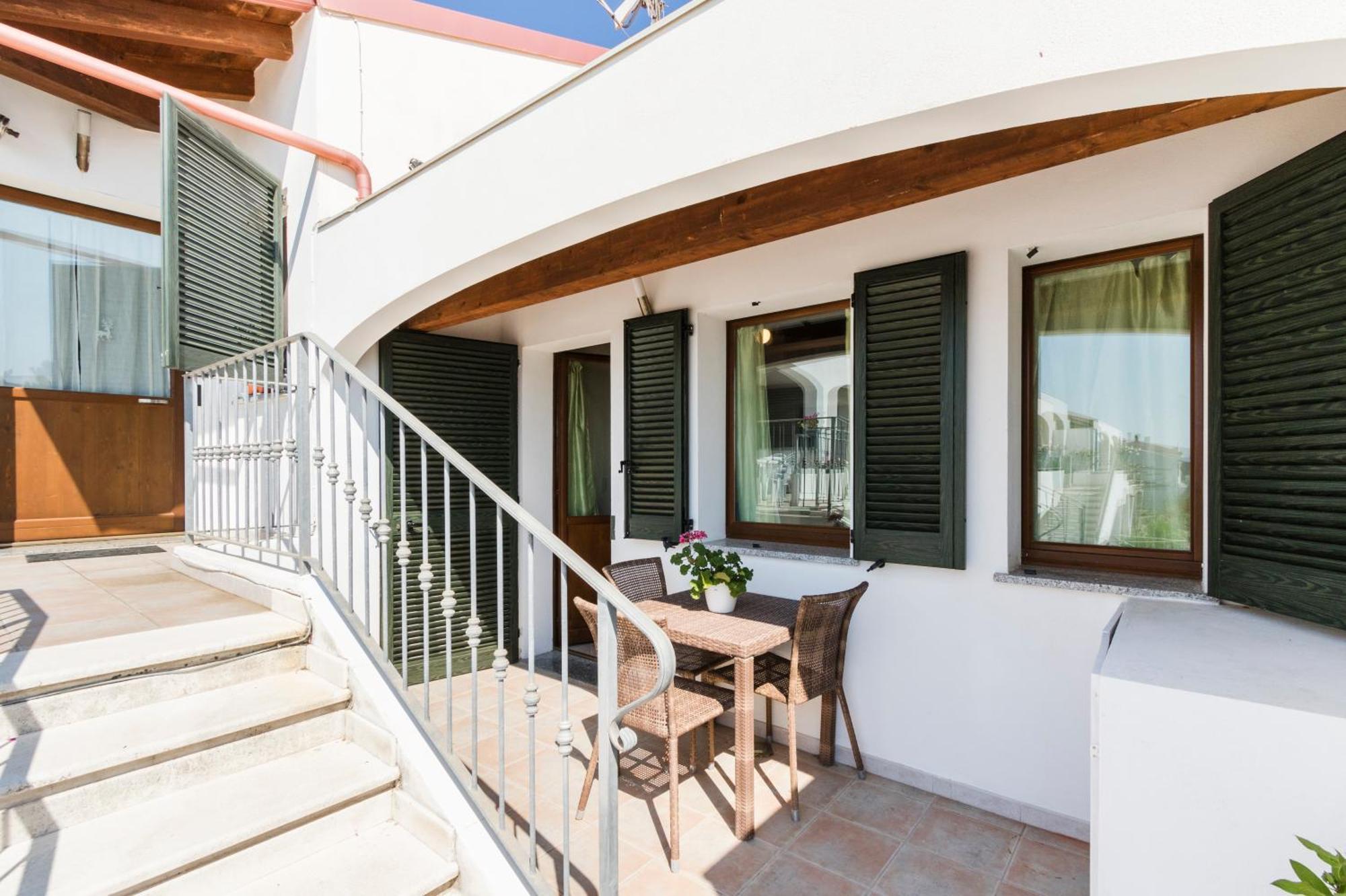 Residence Fior Di Sulcis Calasetta Exterior foto